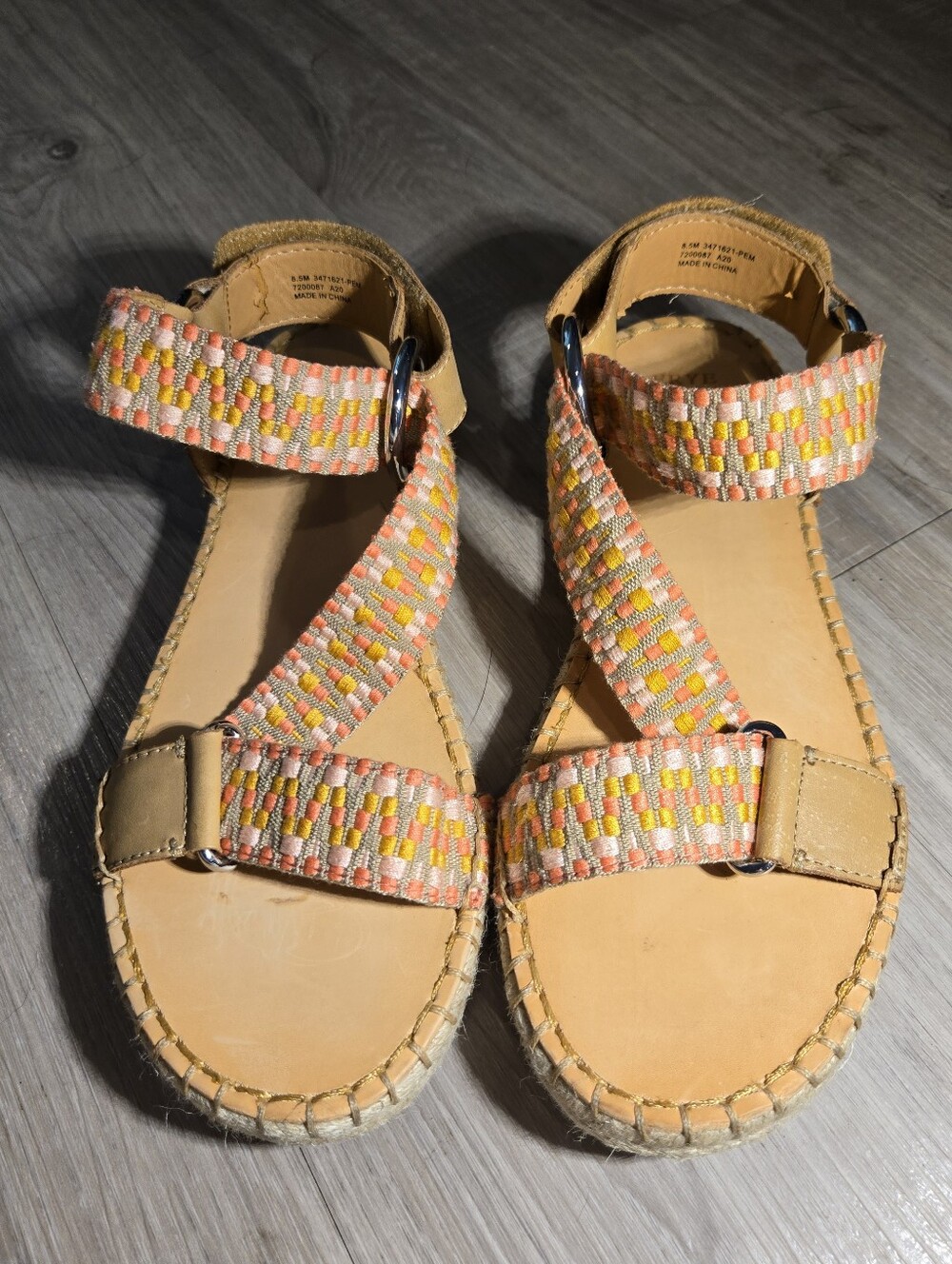 Frye & Co. Kole Asymmetrical Peach Multi Women Sandal Sz 8.5